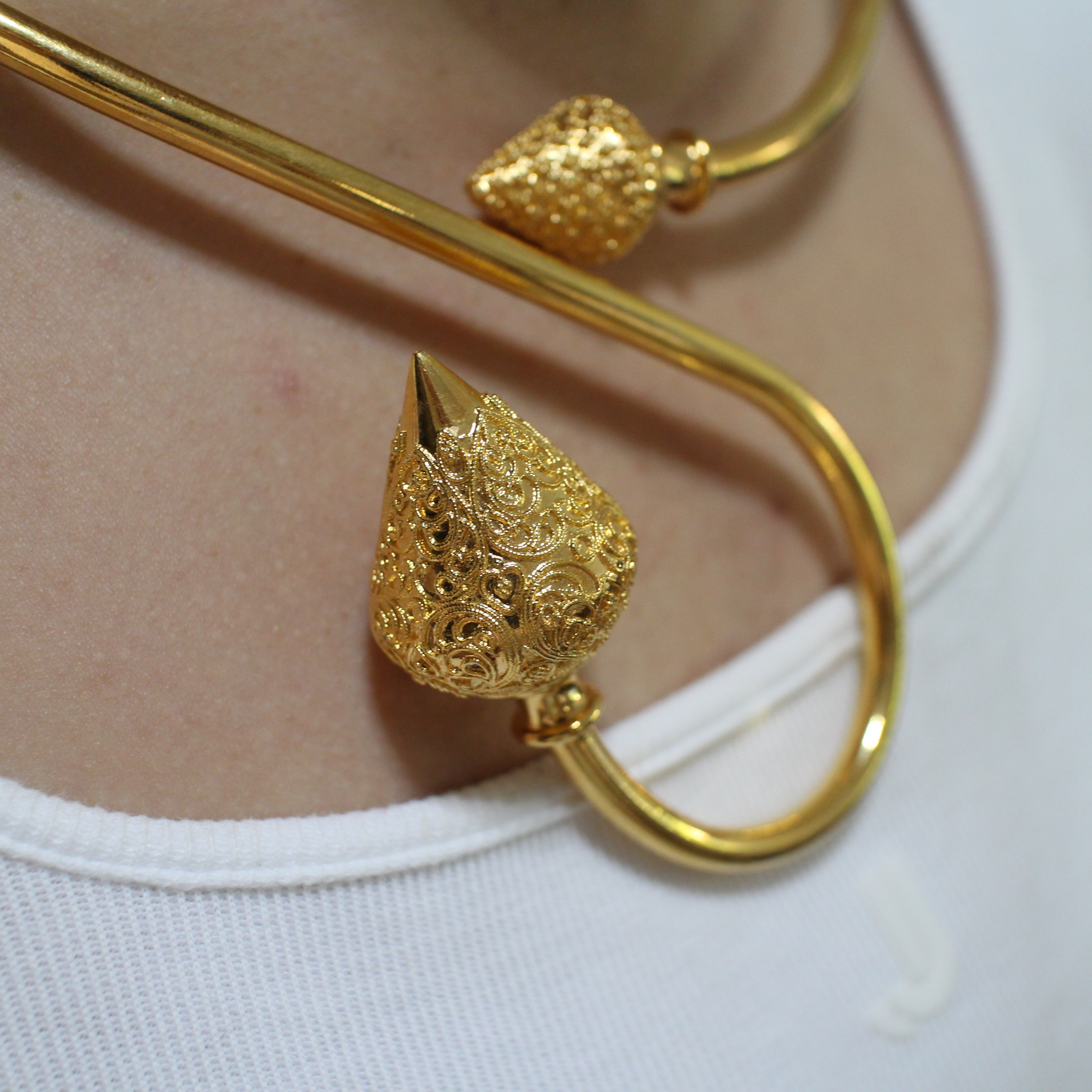 SI367 สร้อยคอโช้คดอกบัว เงินแท้ 92.5% ชุบทอง