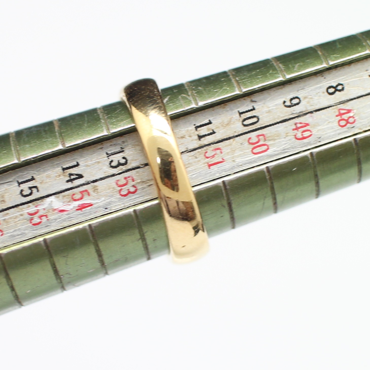 RG250213 แหวนหยกล้อมเพชร เพชรแท้ 0.24 กะรัต ทองแท้ 9k นน.รวม 4.3 กรัม ขนาดแหวน 52