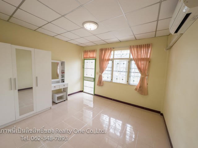 ขายบ้าน ทาวน์เฮ้าส์ 2 ชั้น หมู่บ้านทิพย์ ลาดพร้าว 101 ซอย 46 แยก 1