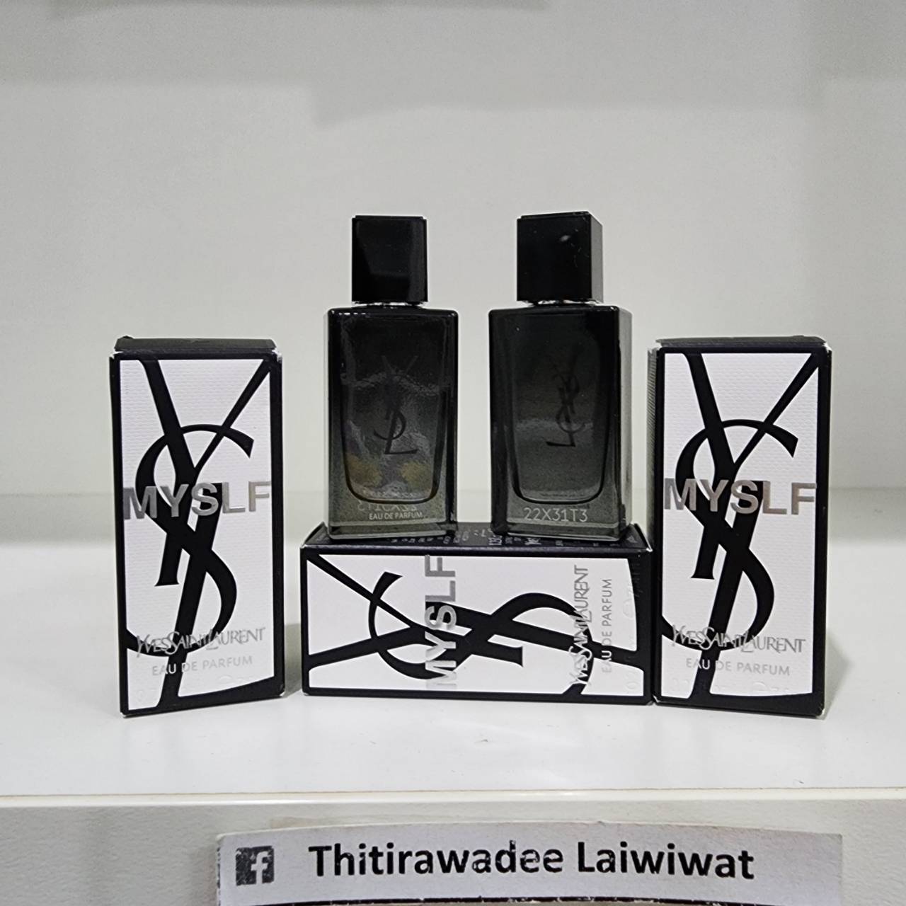 น้ำหอมจิ๋วมินิ YSL MYSLF Eau de Parfum 7.5ml แบบแต้มมีกล่อง ( Mini Perfume น้ำหอมขนาดพกพา) น้ำหอมจิ๋วมินิ ขวดน่ารัก ตั้งโชว์ก็สวย พกพาก็สะดวก หัวแต้มตามจุดชีพจร