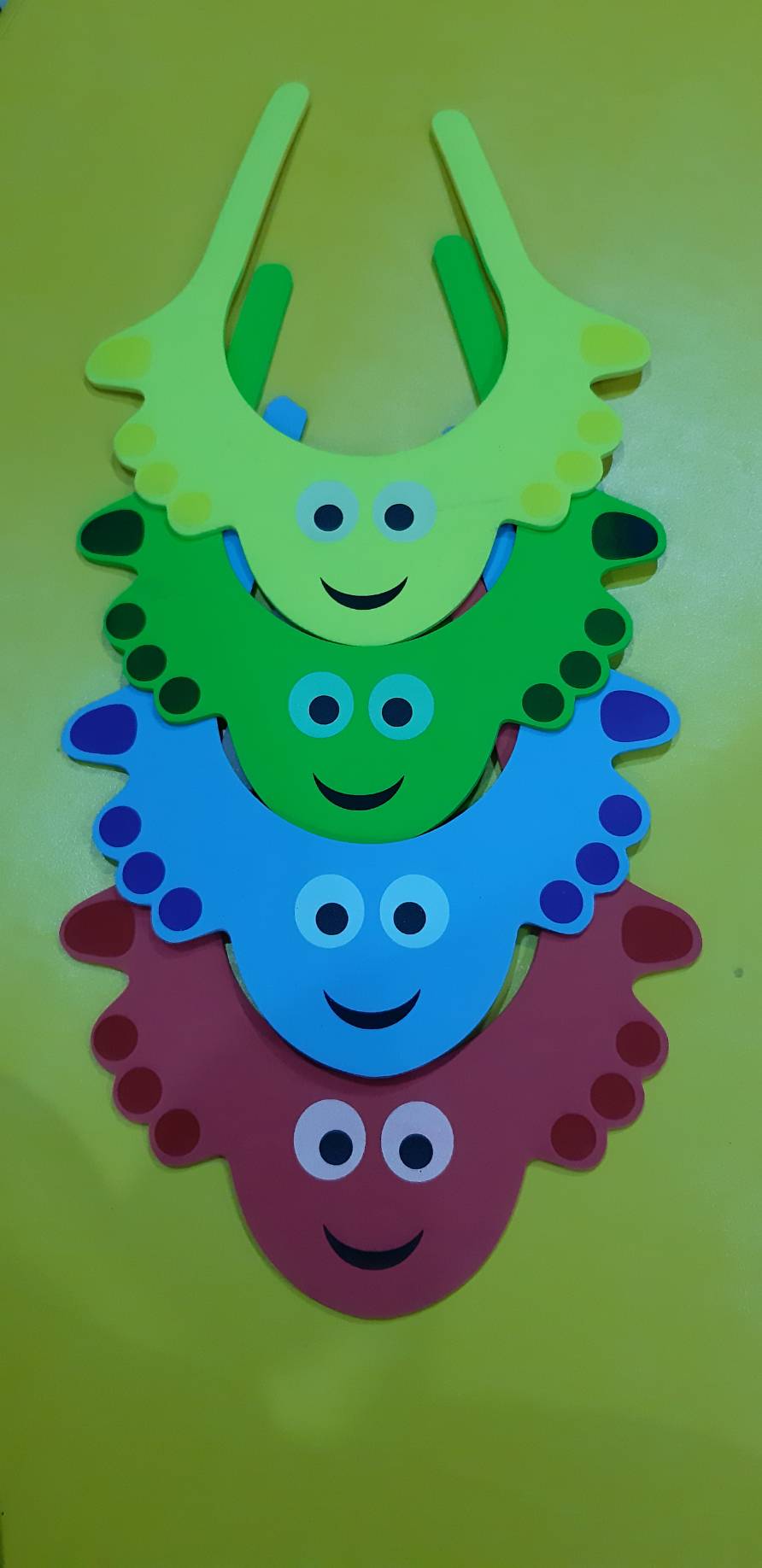 หมวกโฟมราคาถูกใบละ 10 บาท