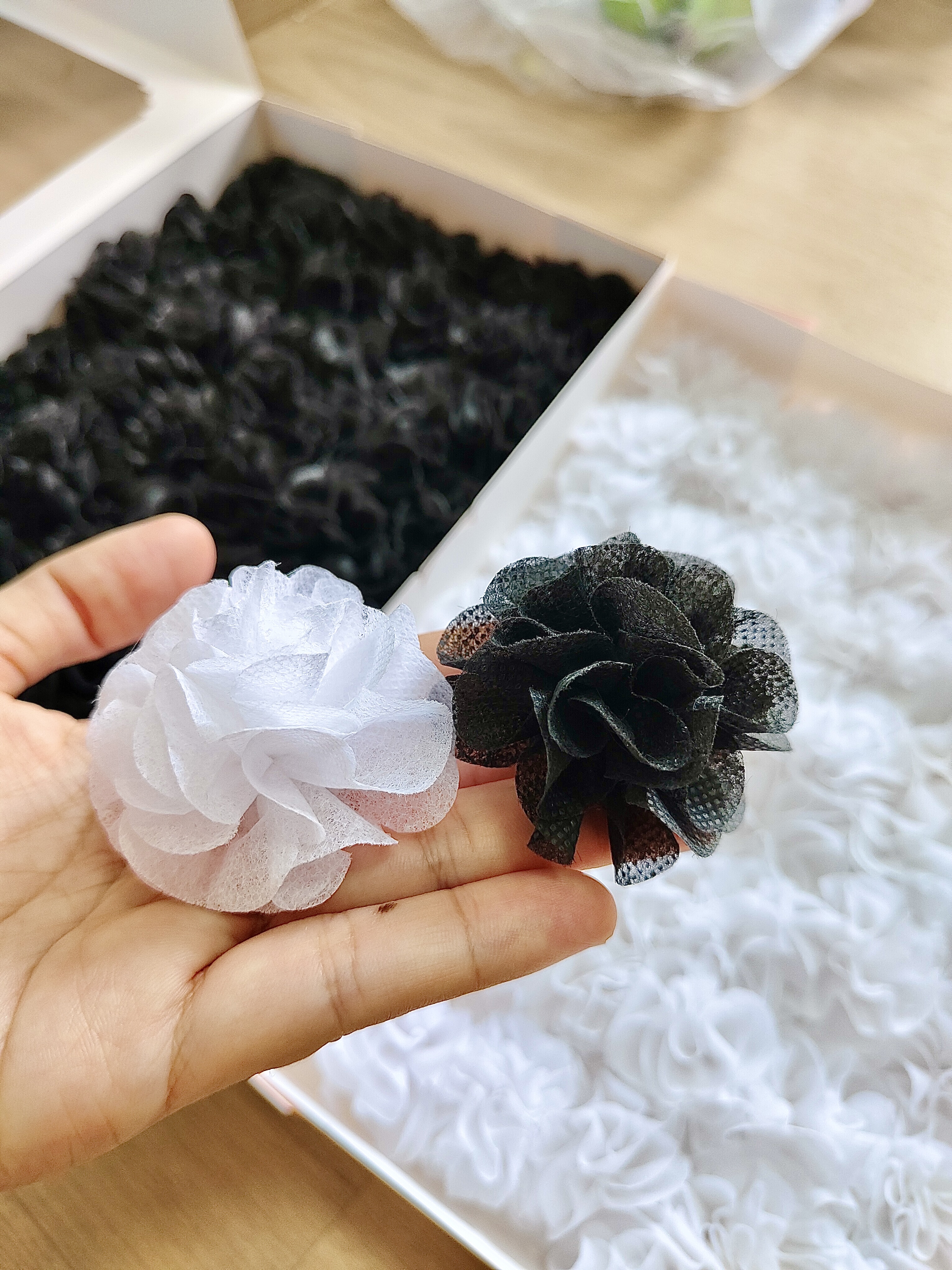 ดินสอพองห่อกระดาษ