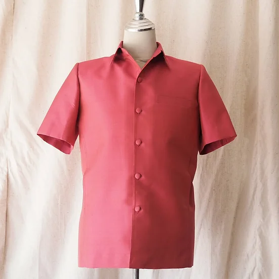 เสื้อซาฟารี คอปก ผ้าพื้น สีแดง รหัส DS-CT102313