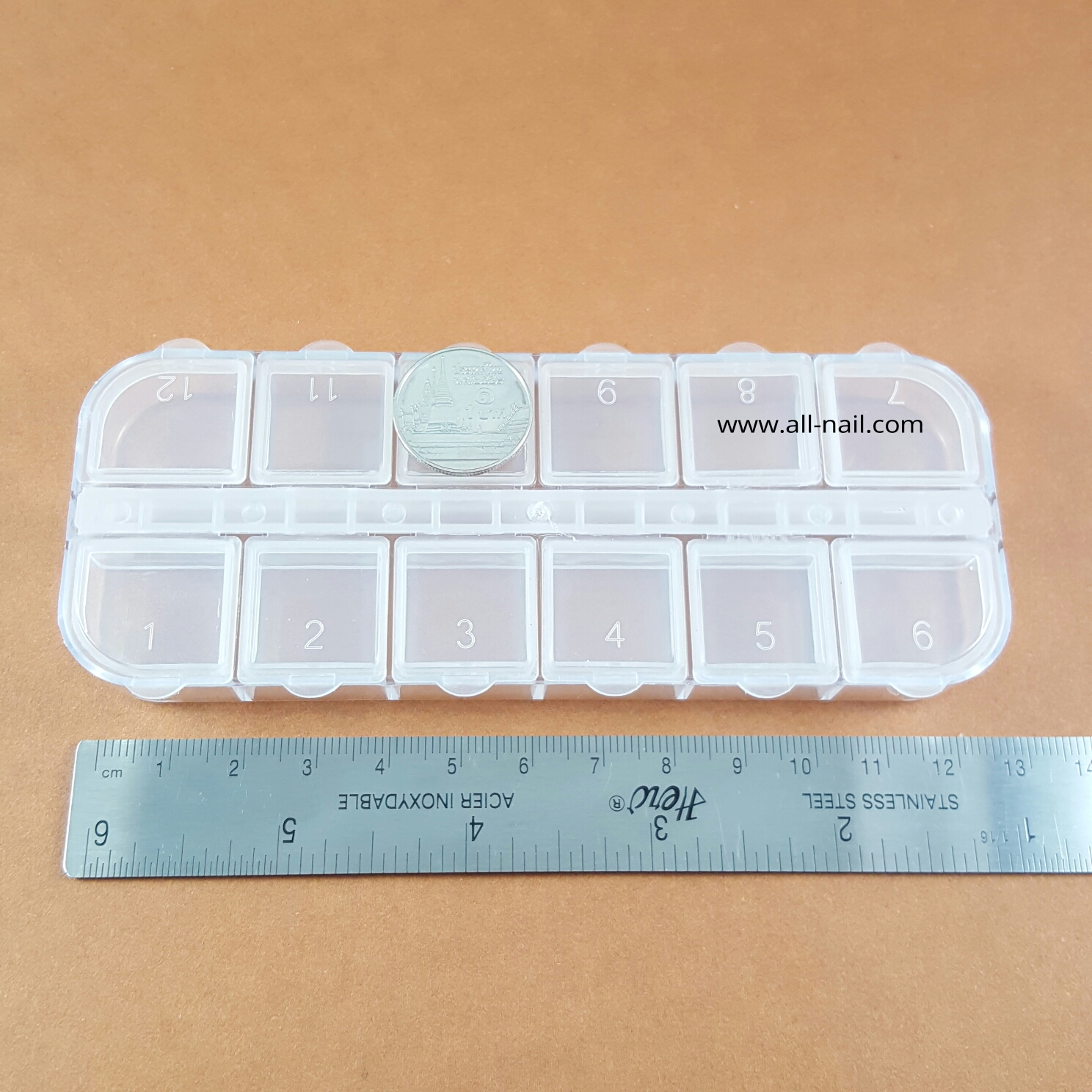 กล่องใส่เครื่องประดับแต่งเล็บ