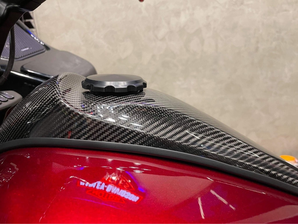 2008-2020 & Later Road Glide/Street Glide Carbon Fiber Dash