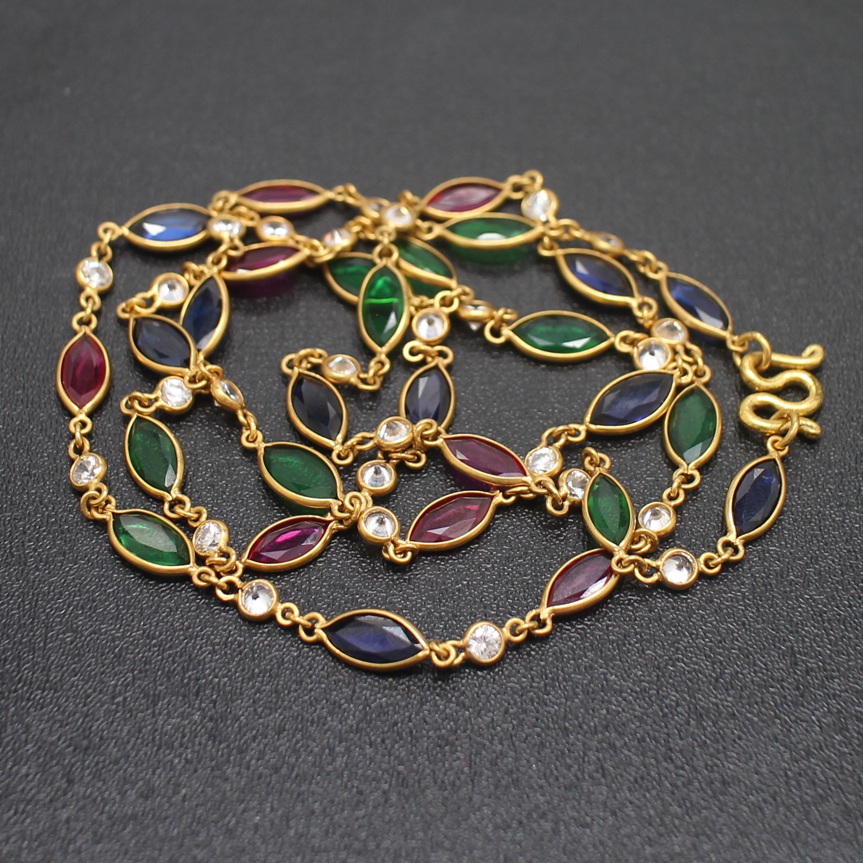 NL25014 สร้อยคอพลอยหลากสี คั่นพลอยขาว ทองแท้ 90% นน.รวม 19.6 กรัม ยาว 27 นิ้ว สวมหัวได้