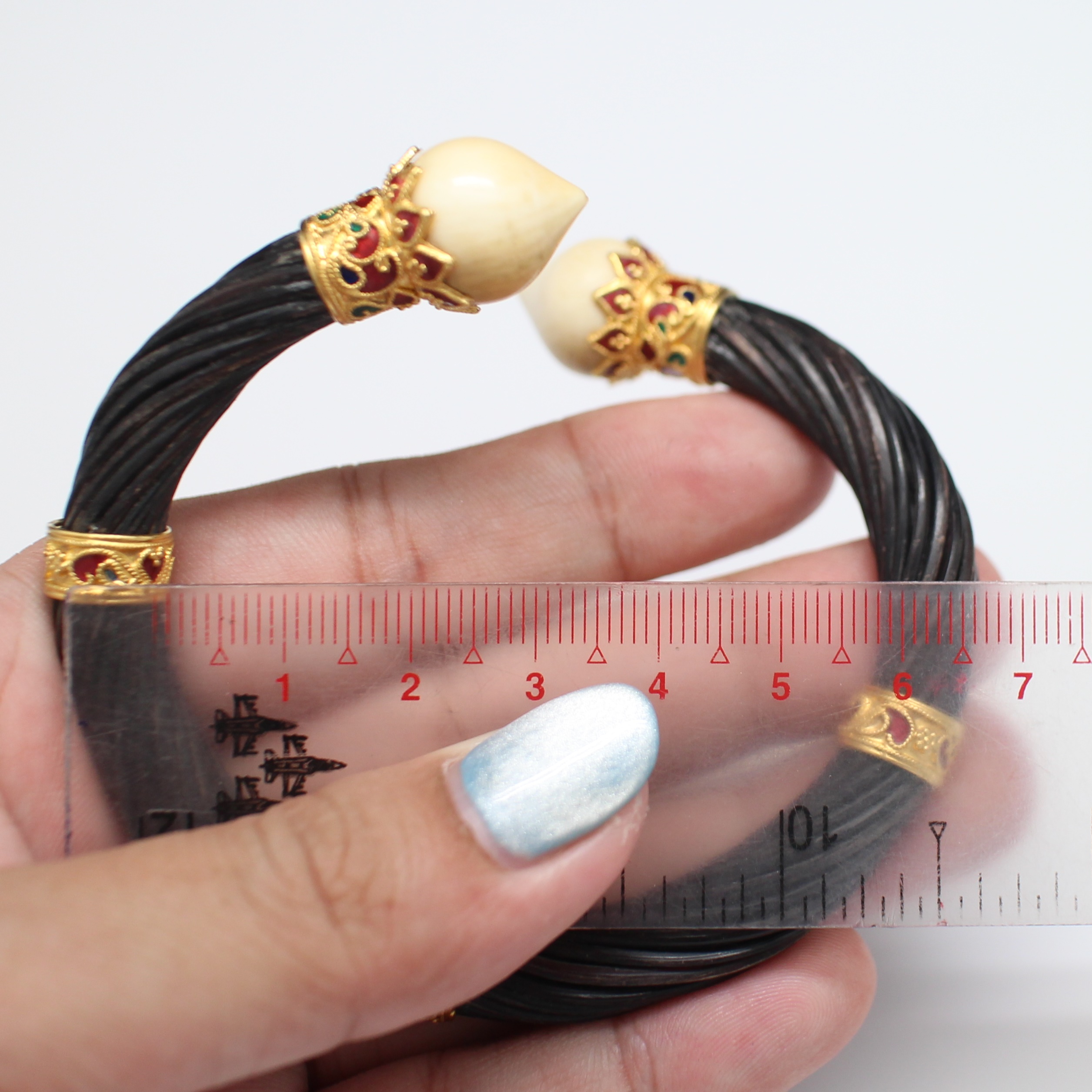 BL25031 กำไลหัวบัวหางช้างแต่งทองลงยา ทองแท้ 90% นน.รวม 32.2 กรัม เส้นผ่านศุนย์กลาง 5.8 ซม. ปรับขนาดได้