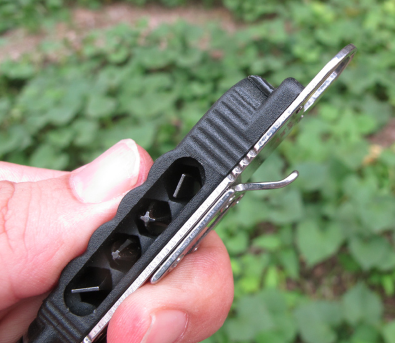 ชุดไขควงแบบพกพา CRKT - Get A Way Driver