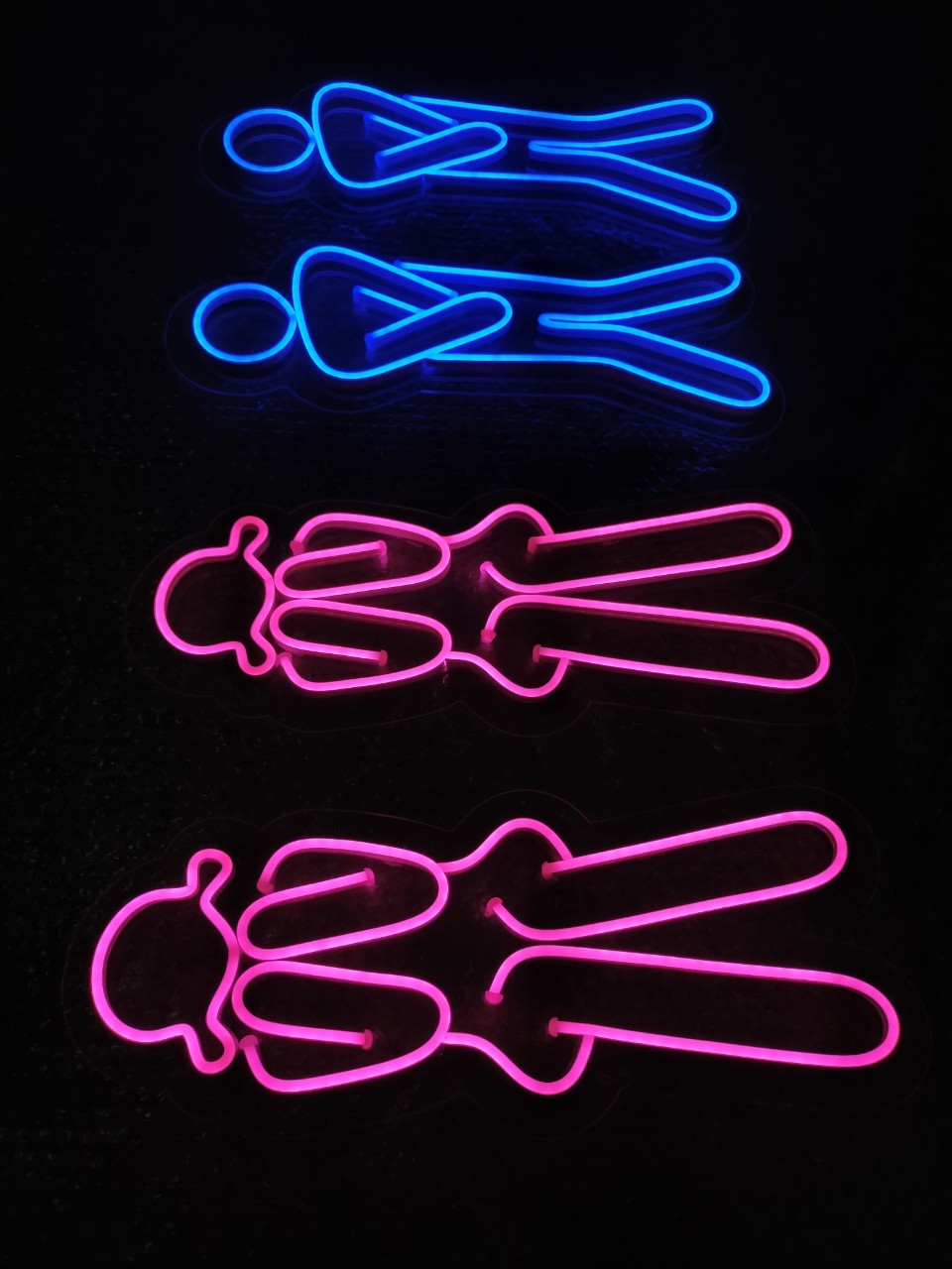 ไฟนีออน เฟค