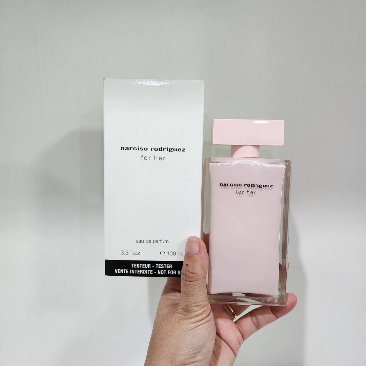 น้ำหอมแท้ Narciso Rodriguez for Her EDP 100ml กล่องขาว