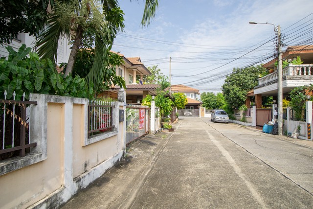 ขาย บ้านเดี่ยว ม.ซื่อตรง บางใหญ่ ถ.บางบัวทอง-สุพรรณบุรี ต.ละหาร บางบัวทอง นนทบุรี