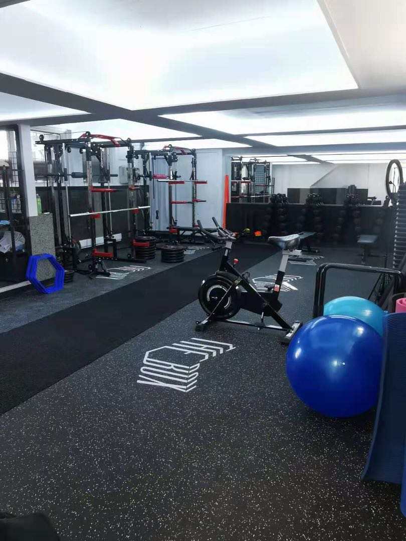 พื้นยางRubber Roll หนา10mm