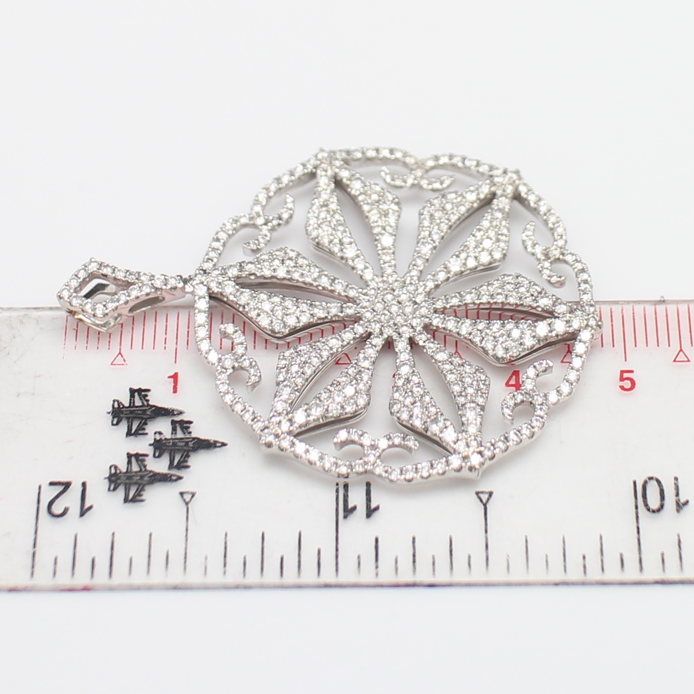 PD25015 จี้เพชรกลม งานนอก แบรนด์ DeGem เพชรแท้ 2 กะรัต ทองแท้ 18k ขาว นน.รวม 11.2 กรัม งานสวยมาก