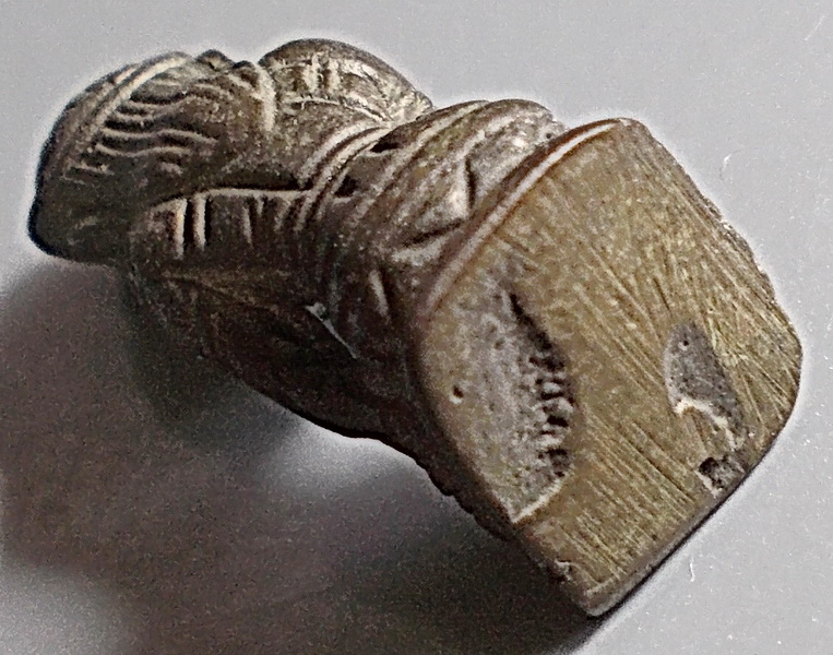 แม่นางกวัก เนื้อสัมฤทธิเก่า ขนาดห้อยบูชา