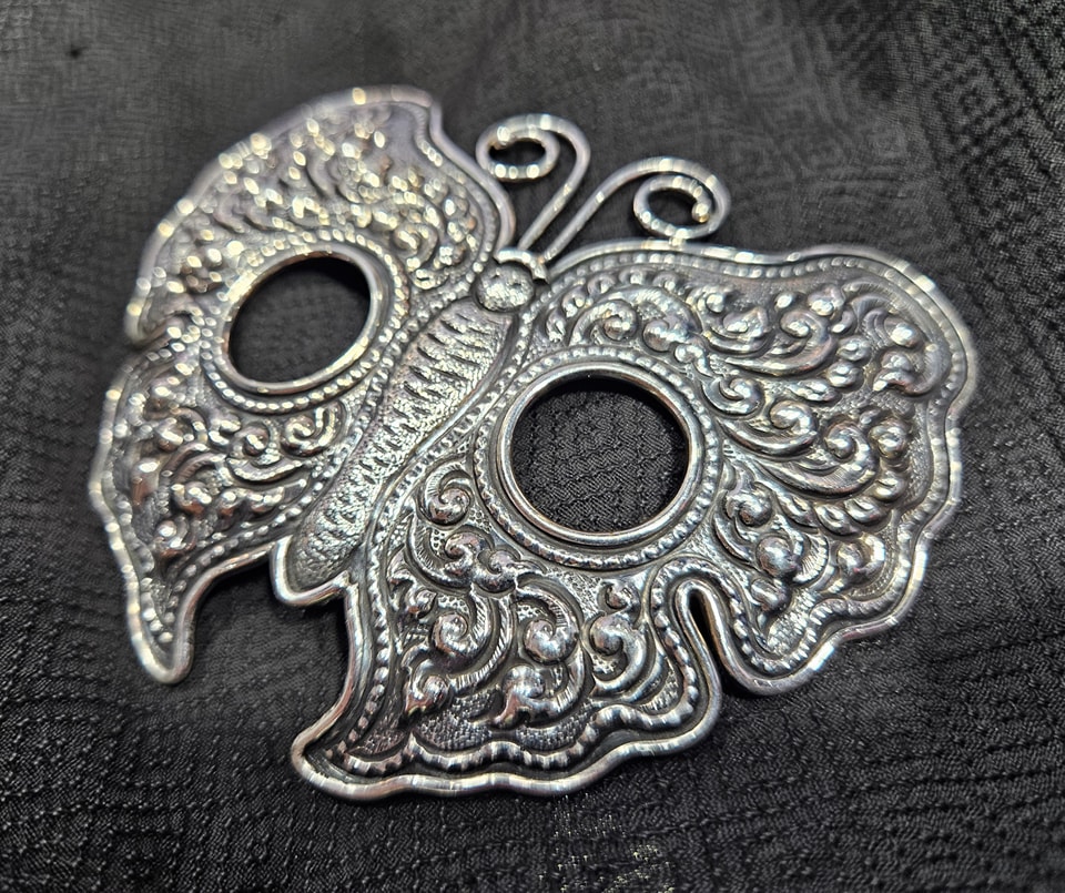 หัวรัดซิ่น เงินแท้ นำ้หนัก 38กรัม ลายผีเสื้อ รหัส BT-TT-1222661