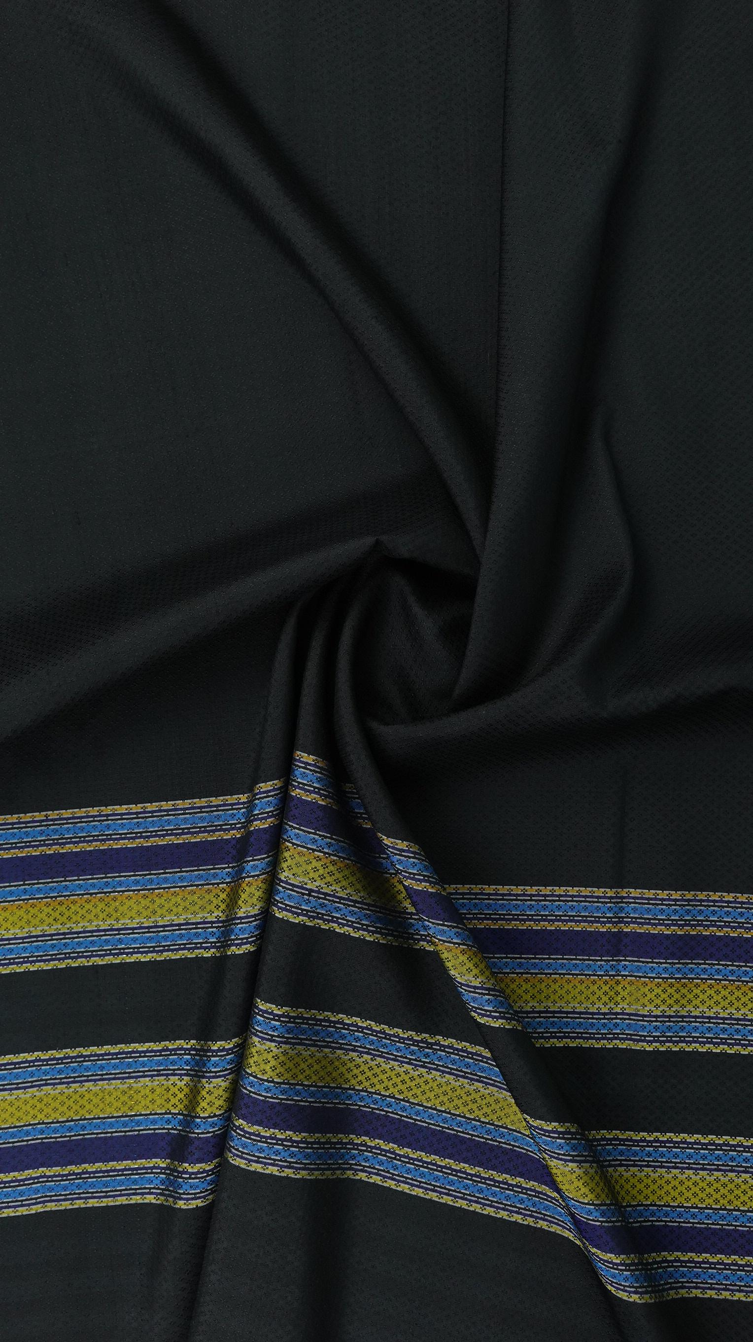 ซิ่น ผ้าไหม ยกดอกมีเชิง ไหมแท้ ลายเม็ดพริกไทย ขนาด 1x2เมตร สีดำ รหัส B7-ME-66-08206716