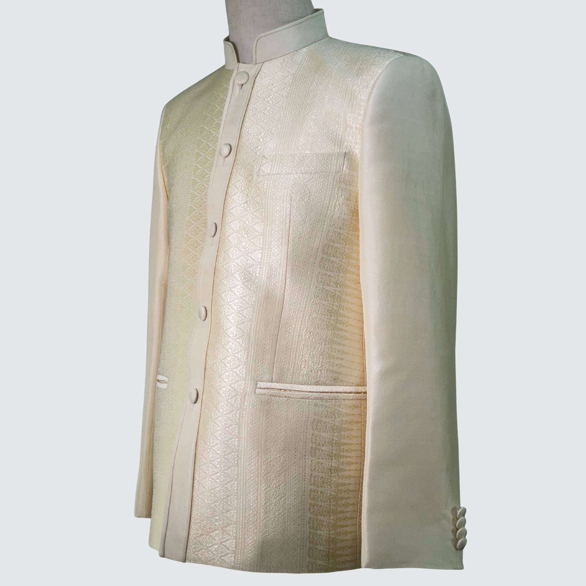 เสื้อสูทพระราชทาน แขนยาว ผ้าไหมยกดอกสุรินทร์ | ตัดเย็บตามรูปร่าง | เลือกสีผ้า ส่งไซส์ได้