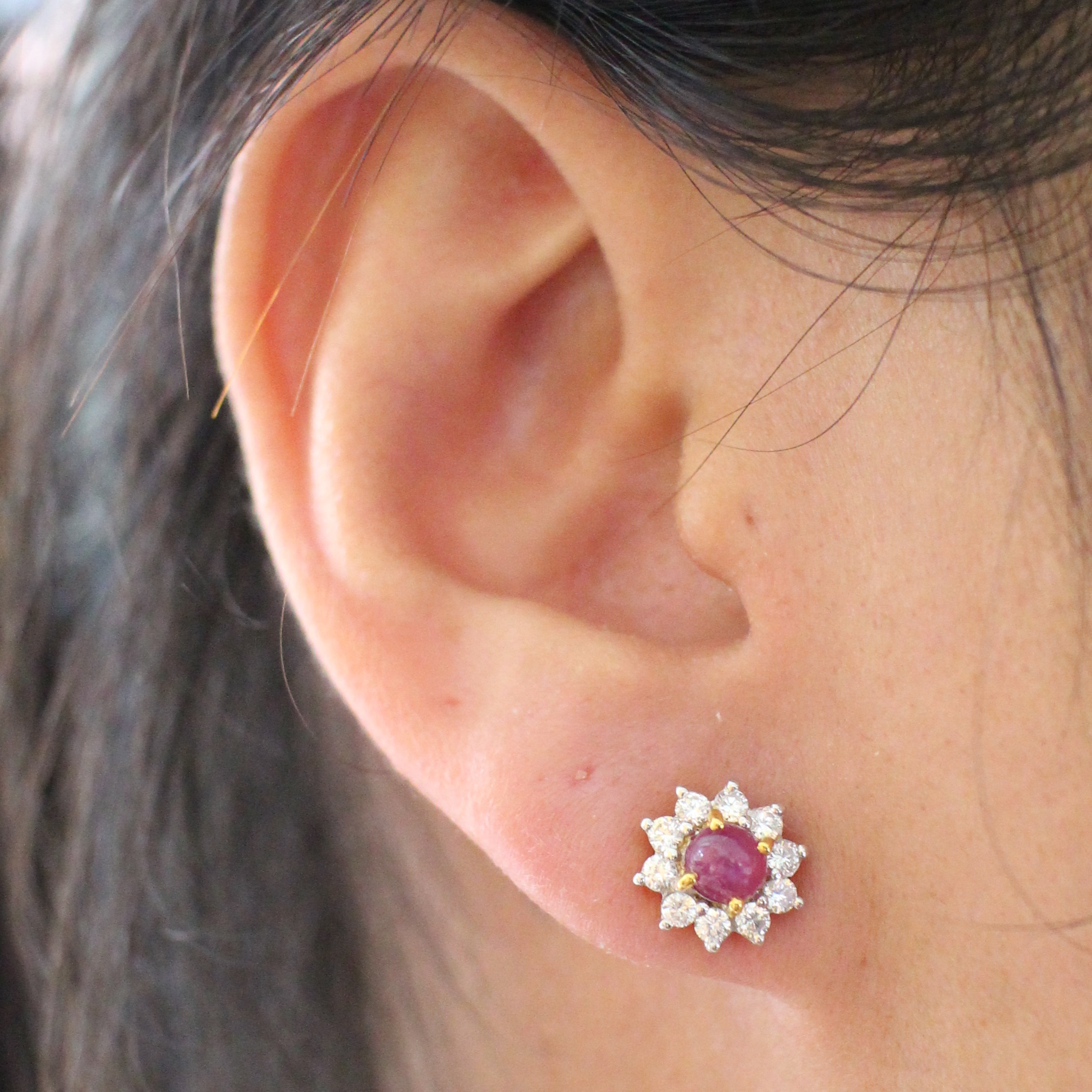 ER25175 ต่างหูทับทิมล้อมเพชร เพชรแท้ 20 เม็ด 0.60 กะรัต ทองแท้ 90% นน.รวม 3.8 กรัม