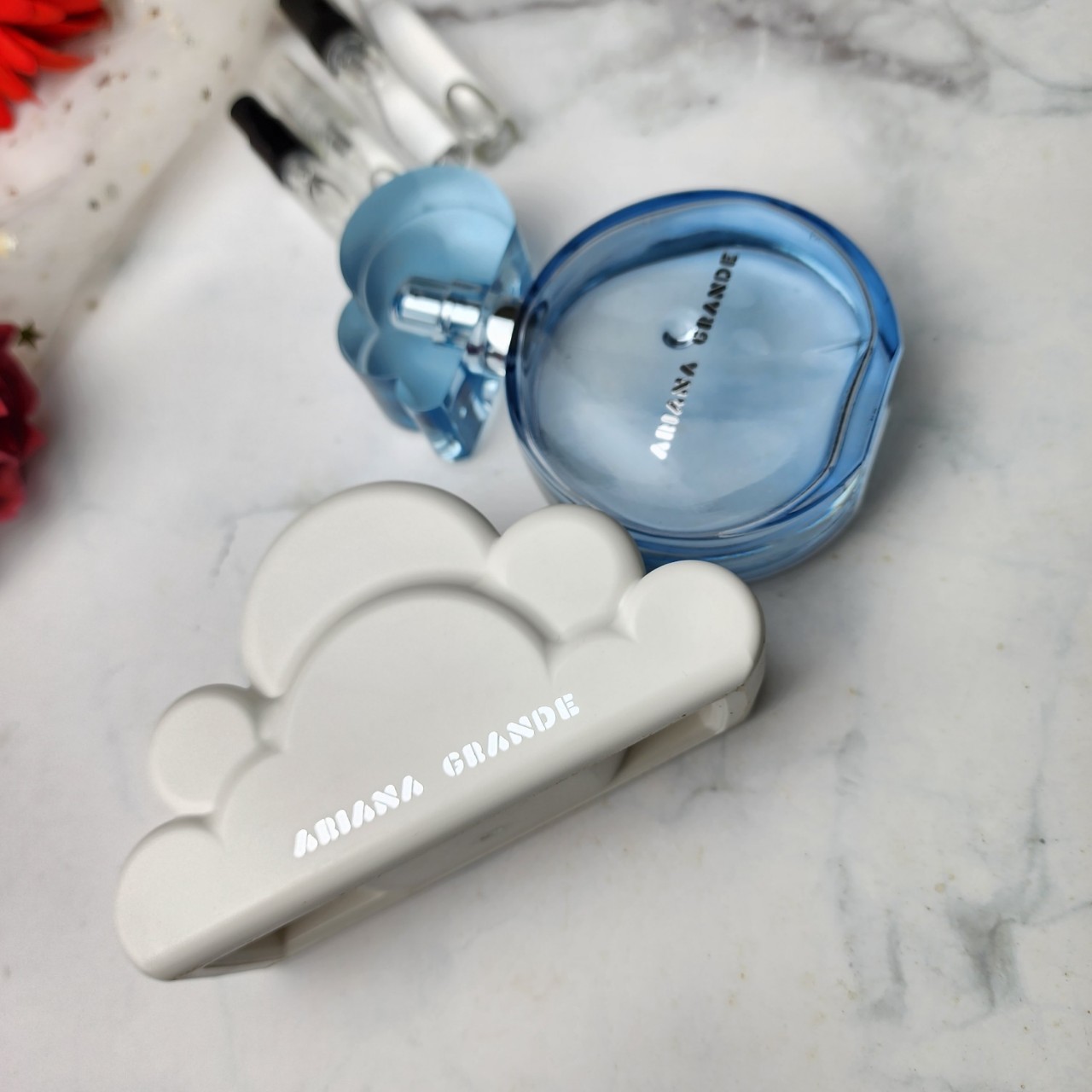 น้ำหอมแท้แบ่งขาย Ariana Grande Cloud EDP 💦แบ่ง 💕Travel Size แบบทดลอง