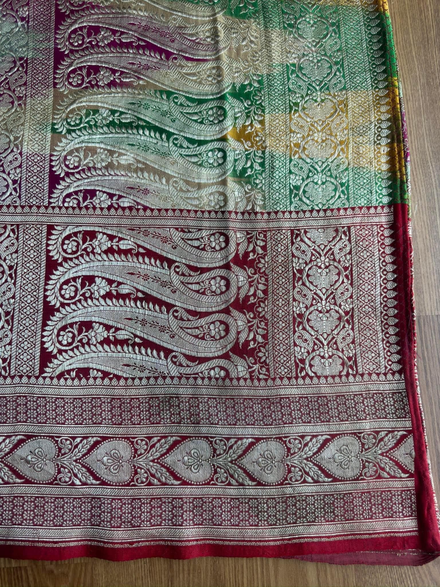 ซิ่น ผ้าปาโตล่า ไหมแท้ มีหน้านาง ขนาด 110x210ซม. สีคละสี รหัส N9-SIL-GN4