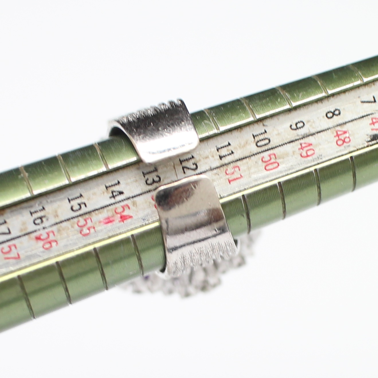 RG250130 แหวนอะเมสิส ฝังเพชรแท้ 0.90 กะรัต ทองแท้ 14k นน.รวม 26.9 กรัม ขนาดแหวน 53-54 อะเมทิส 59 กะรัต