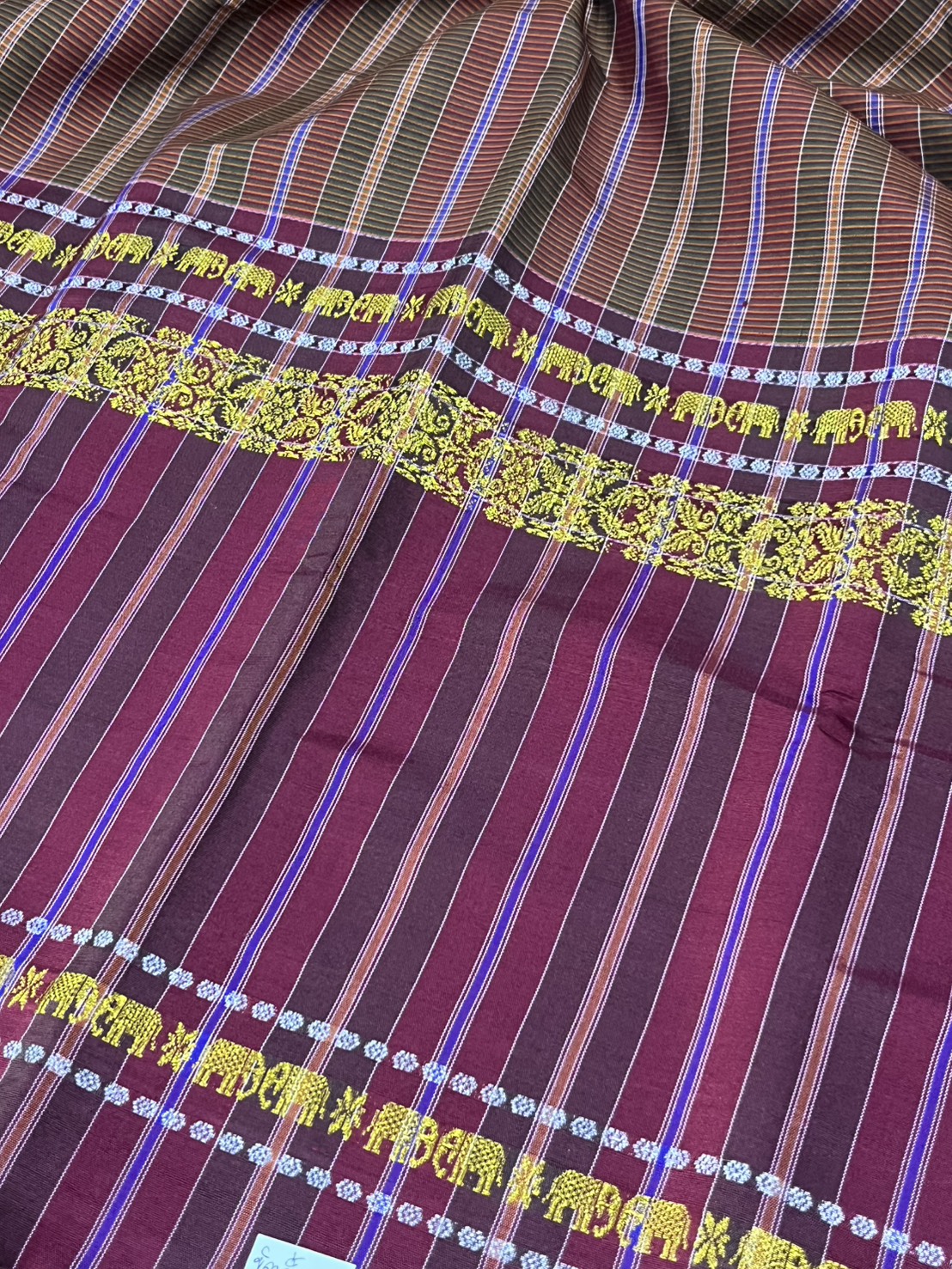 ผ้าขาวม้า ไหมแท้ ยกขิดดิ้นลายช้าง มีชายครุย ขนาด 65X200ซม. รหัส R4E-NY-2