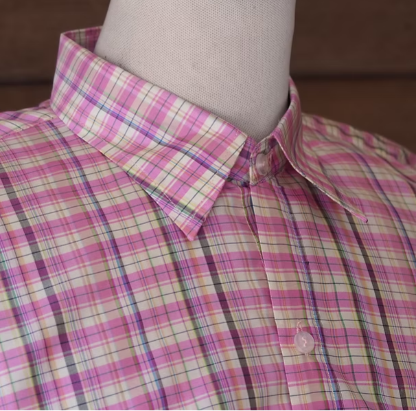 เสื้อเชิ้ตแขนยาว ผ้าไหมลายสก๊อต สีชมพูสลับขาว รหัส DN-CT-SKU100859