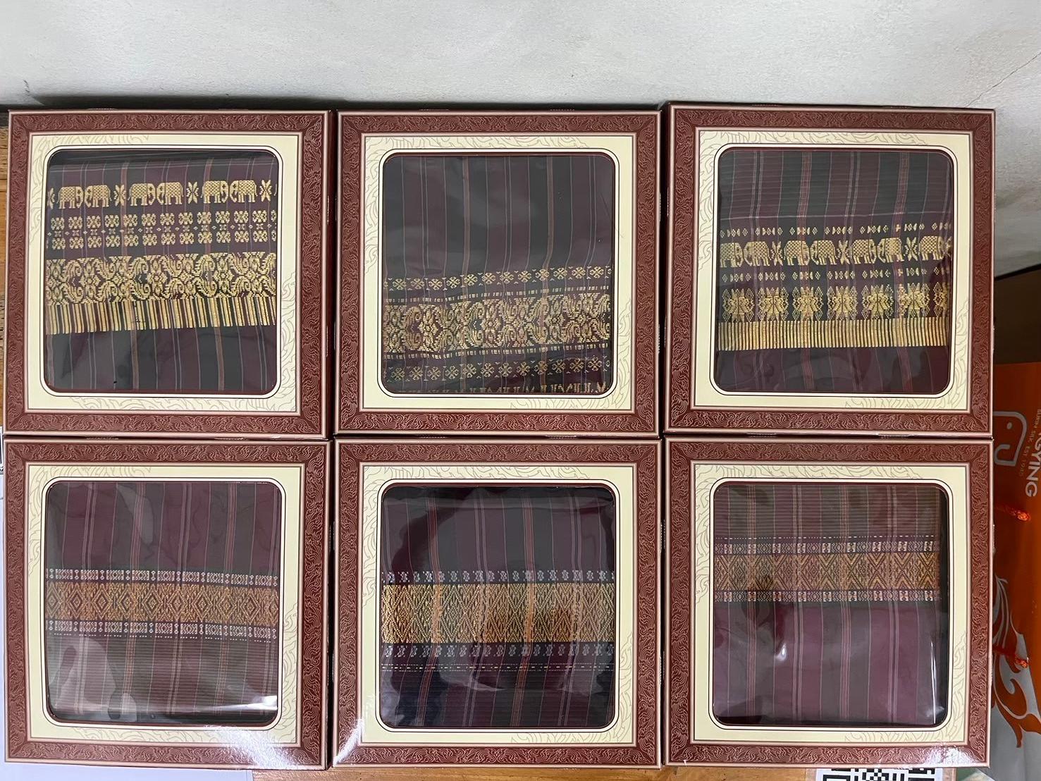 ผ้าขาวม้า ไหมแท้ ยกขิดดิ้นลายช้าง มีชายครุย ขนาด 65X200ซม. รหัส R4E-NY-9