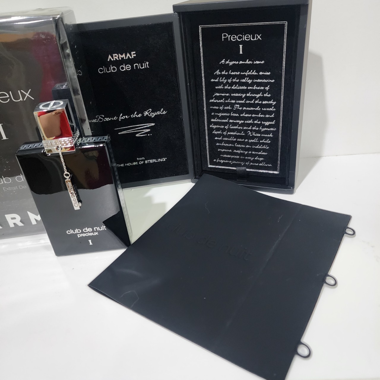 น้ำหอมแท้ Armaf Club de Nuit Precieux I for Men 55ml กล่องซีล กล่องอาจจะไม่สวย กลิ่นนี้เค้าว่าคล้าย Creed Aventus Absolu มากจ้า