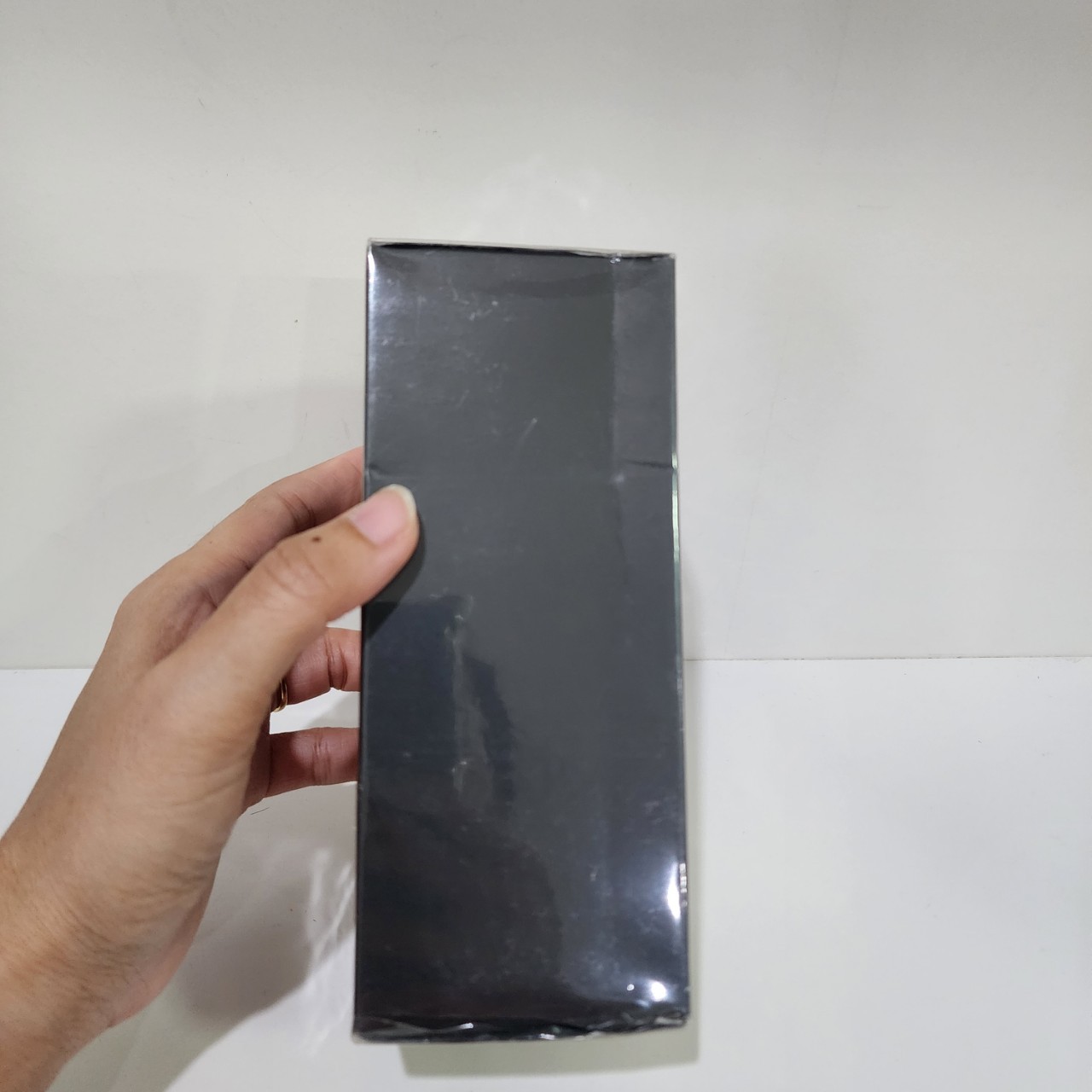 น้ำหอมแท้ Christian Dior Fahrenheit EDT 200ml กล่องซีลตูดหลุดกล่องไม่สวยบุบ ( รหัส 9L01 )