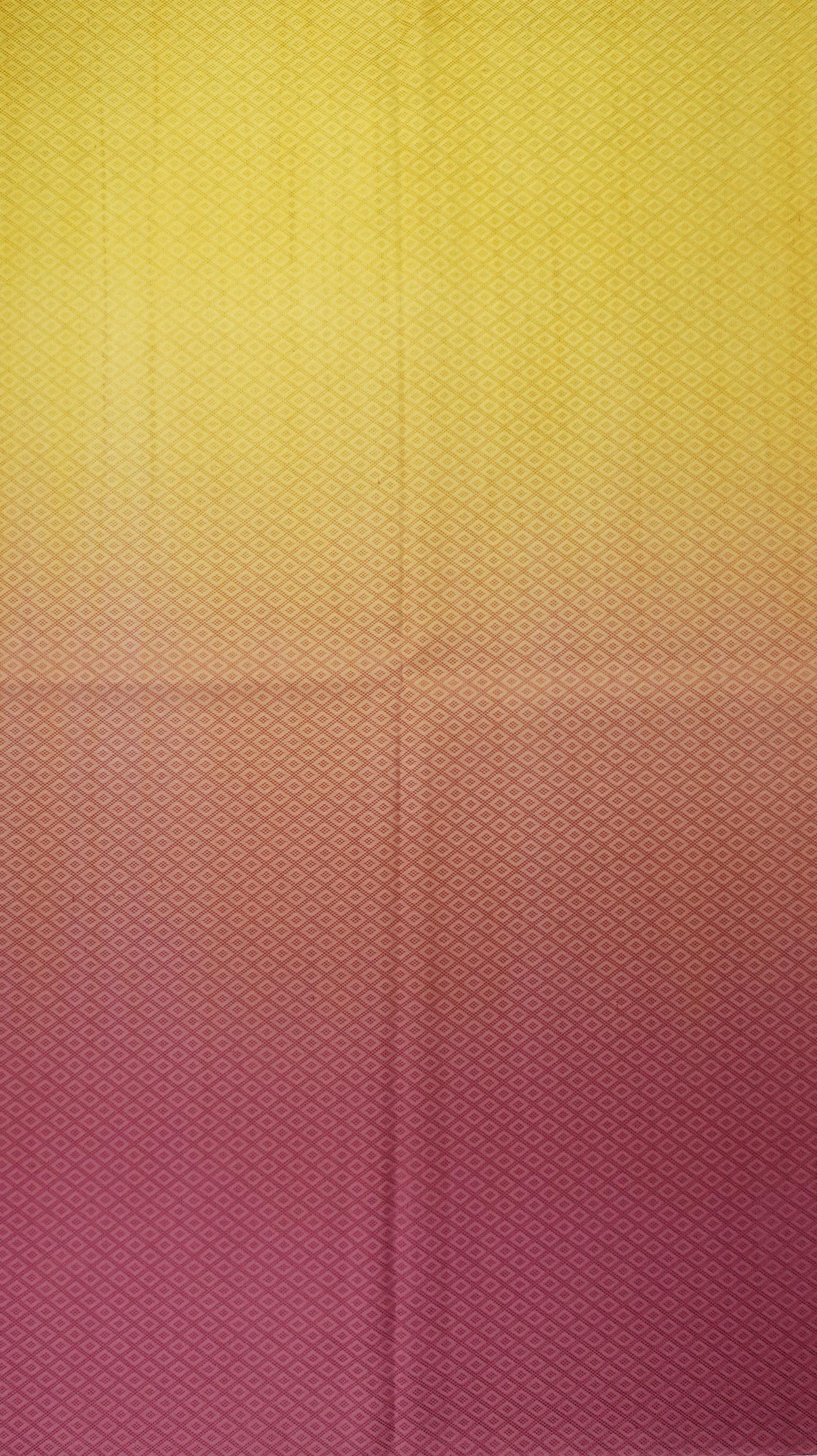 ผ้าไหมย้อมสไลด์สี ยกดอกลูกแก้ว สีเหลืองเข้ม-สีชมพูโอรส เลือกขนาด รหัส BT-TT-0224685