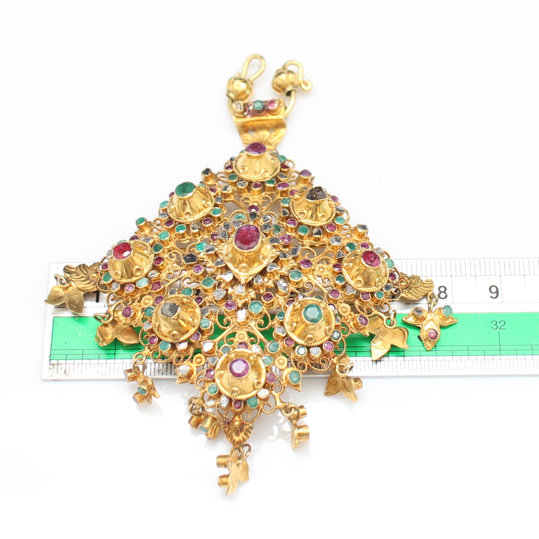 PD25133 จี้อุบะสามสี 9 ยอด ตุ้งติ้ง เพชรซีก ทับทิม มรกต ทองแท้ 90% นน.รวม 44.8 กรัม