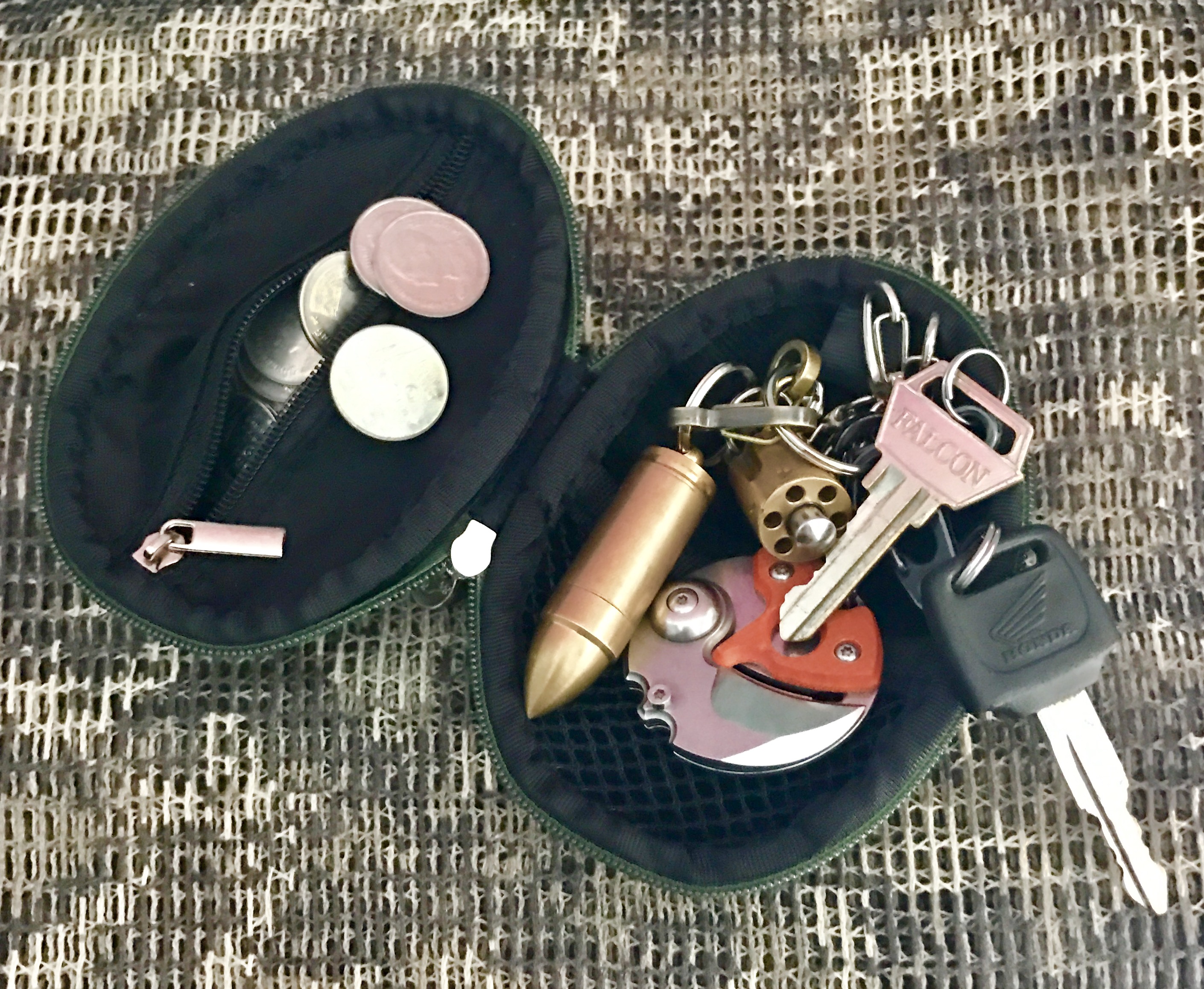 กระเป๋าลูกระเบิดลายพรางดิจิตอล ACU ใส่พวงกุญแจ ใส่เหรียญ