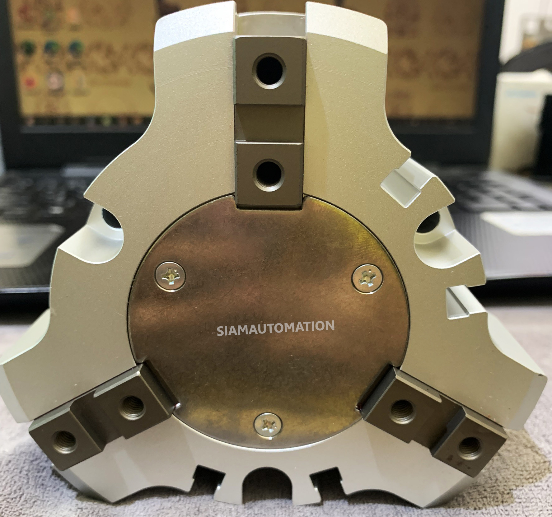 Clipper SMC MHSL3-63D NEW