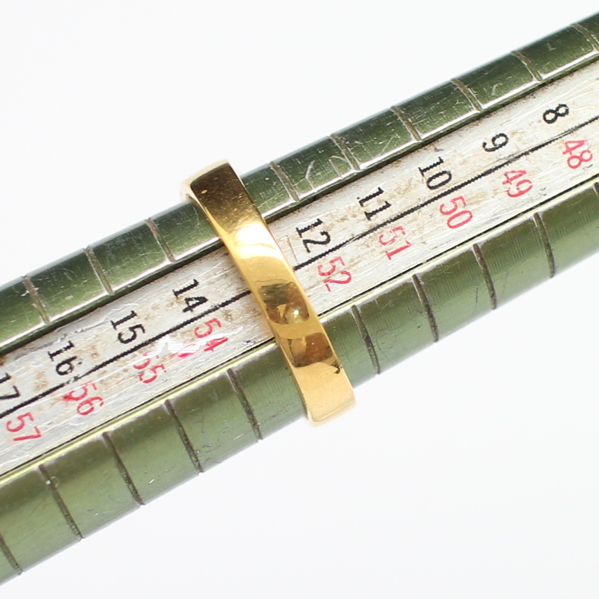 RG250203 แหวนเพชรล้อมเพชร เพชรเม็ดกลาง 0.75 กะรัต ล้อมเพชร 1 กะรัต ทองแท้ 90% น้ำหนัก 3.7 กรัม size 51