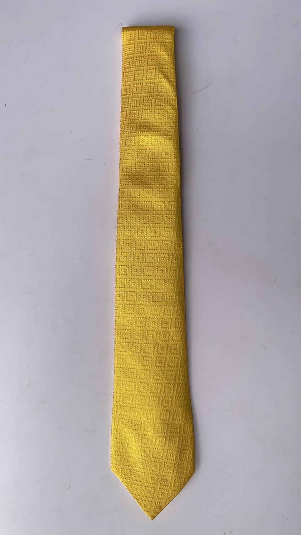 เนคไทผ้าไหมยกดอก ขนาดกว้าง 3.0 นิ้ว สีเหลือง รหัส NC-NY-0926681