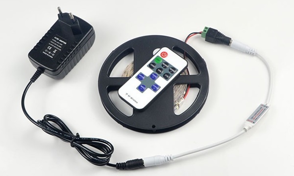 ชุดควบคุมแสง LED ระยะไกล 12V 12A สวิตซ์หรี่ไฟ Dimmer 5V-24V 12A สายเปลือย