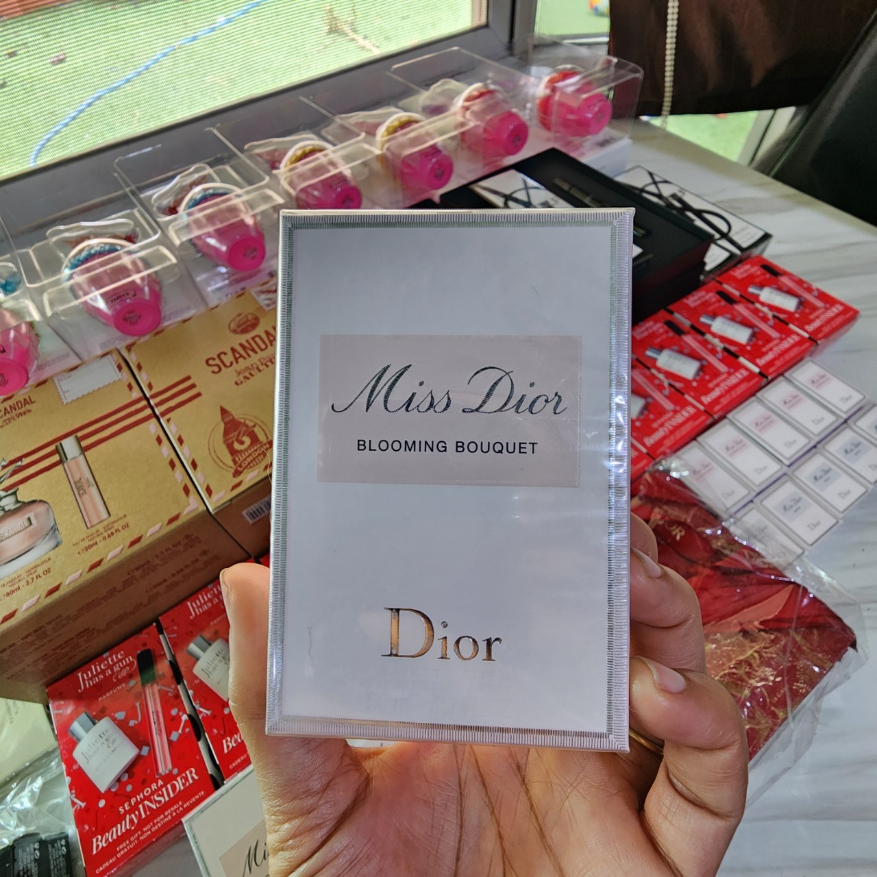 น้ำหอมแท้ Christian Dior Miss Dior Blooming Bouquet edt 50ml กล่องซีล โบว์ผ้า