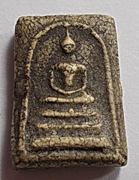 สมเด็จคะแนนเก่าหลังชั้าง ไม่ทราบที่ (ราคาพิเศษ)