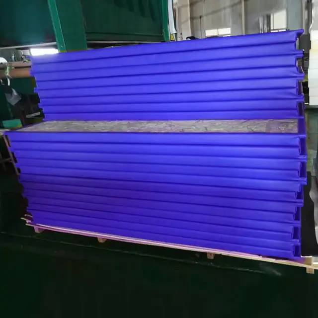 รับติดตั้งเบาะกันกระแทก บุผนัง1x2m