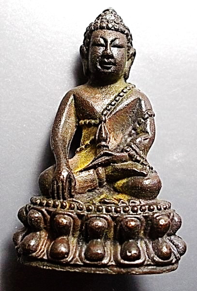 พระกริ่ง รุ่นเจริญ เมตตา ก้นอุดผง มงคลโสฬส หลวงปู่วาส ปี 2550 กล่องเดิม