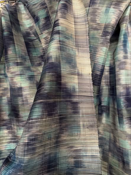 ผ้าไหมลายพิเศษ มัดหมี่ประยุกต์ ไหมแท้ สีเทา-น้ำเงิน-มินท์ เลือกตามขนาด รหัส MMFZ-116-1129683