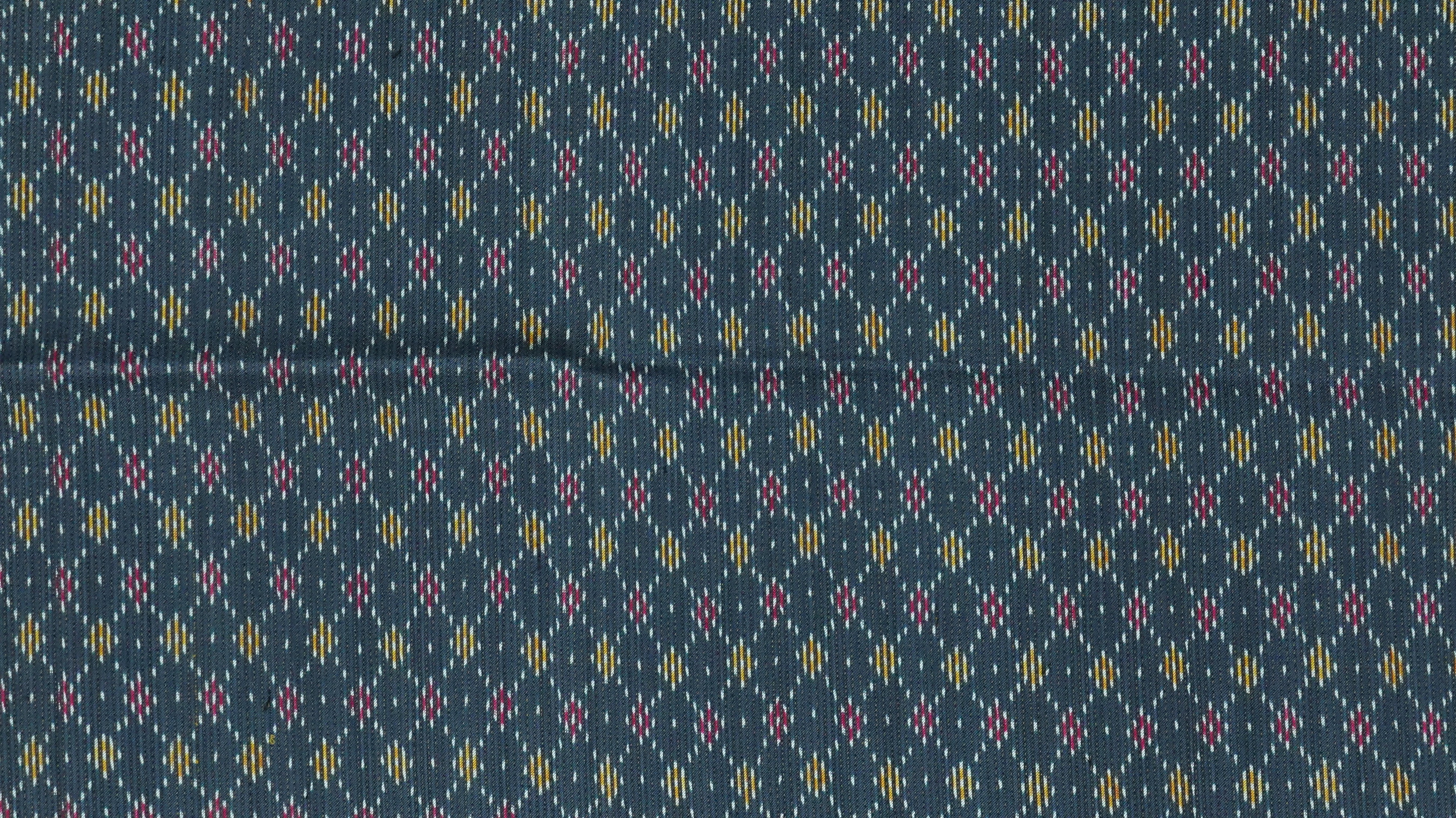 ซิ่น ผ้าไหมมัดหมี่ 3ตะกอ ขนาด 1x2เมตร ลายลูกกา สีเทา รหัส R2Q-ME-066-1220670918