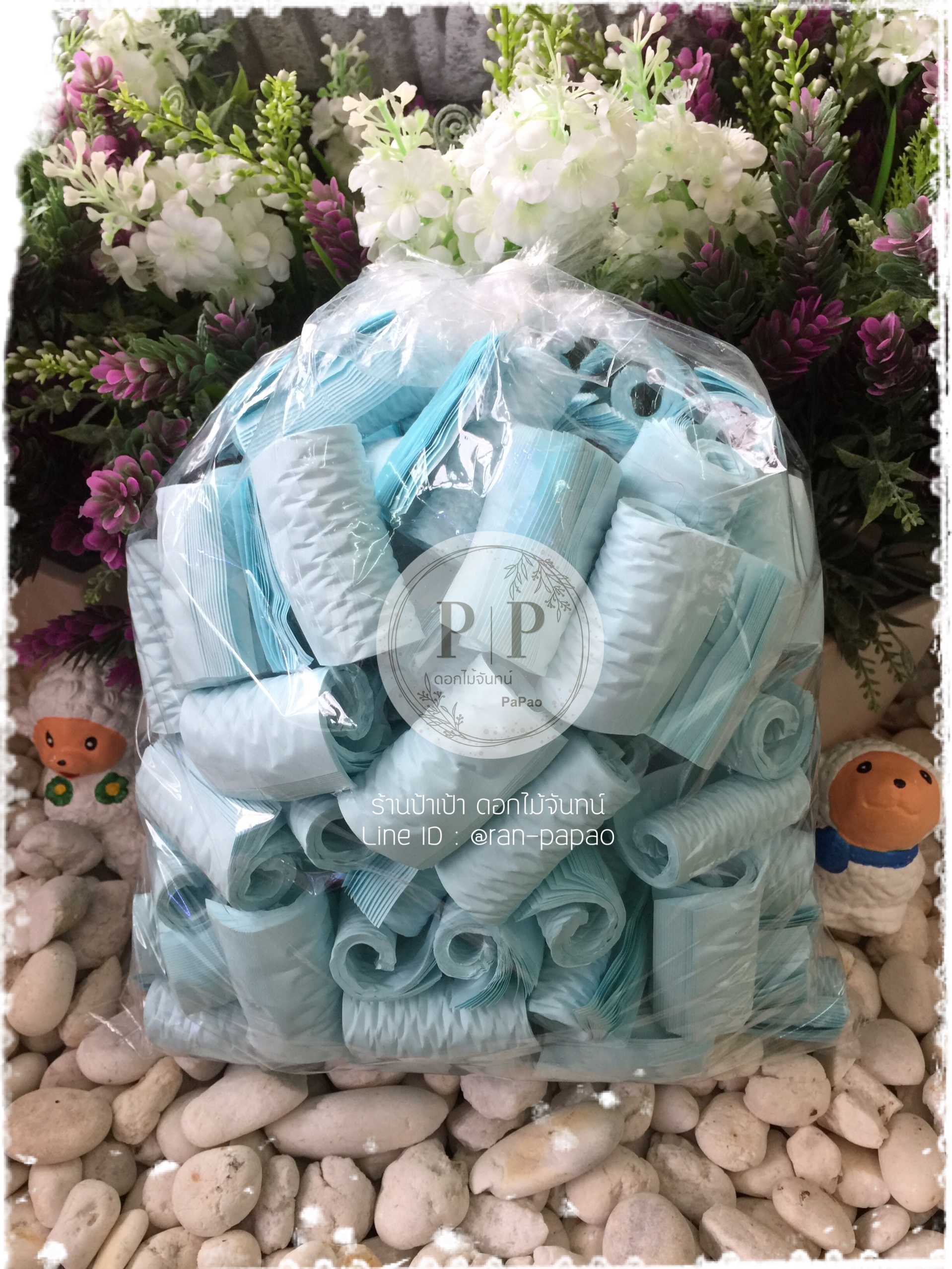 กลีบดอกไม้จันทน์ กลีบอัด สีฟ้าอ่อน 1 กก.
