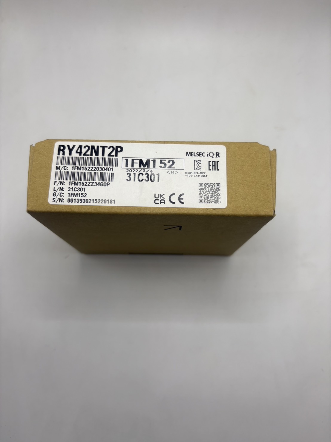 PLC TRANSISTOR OUTPUT Mitsubishi รุ่น RY42NT2P NEW