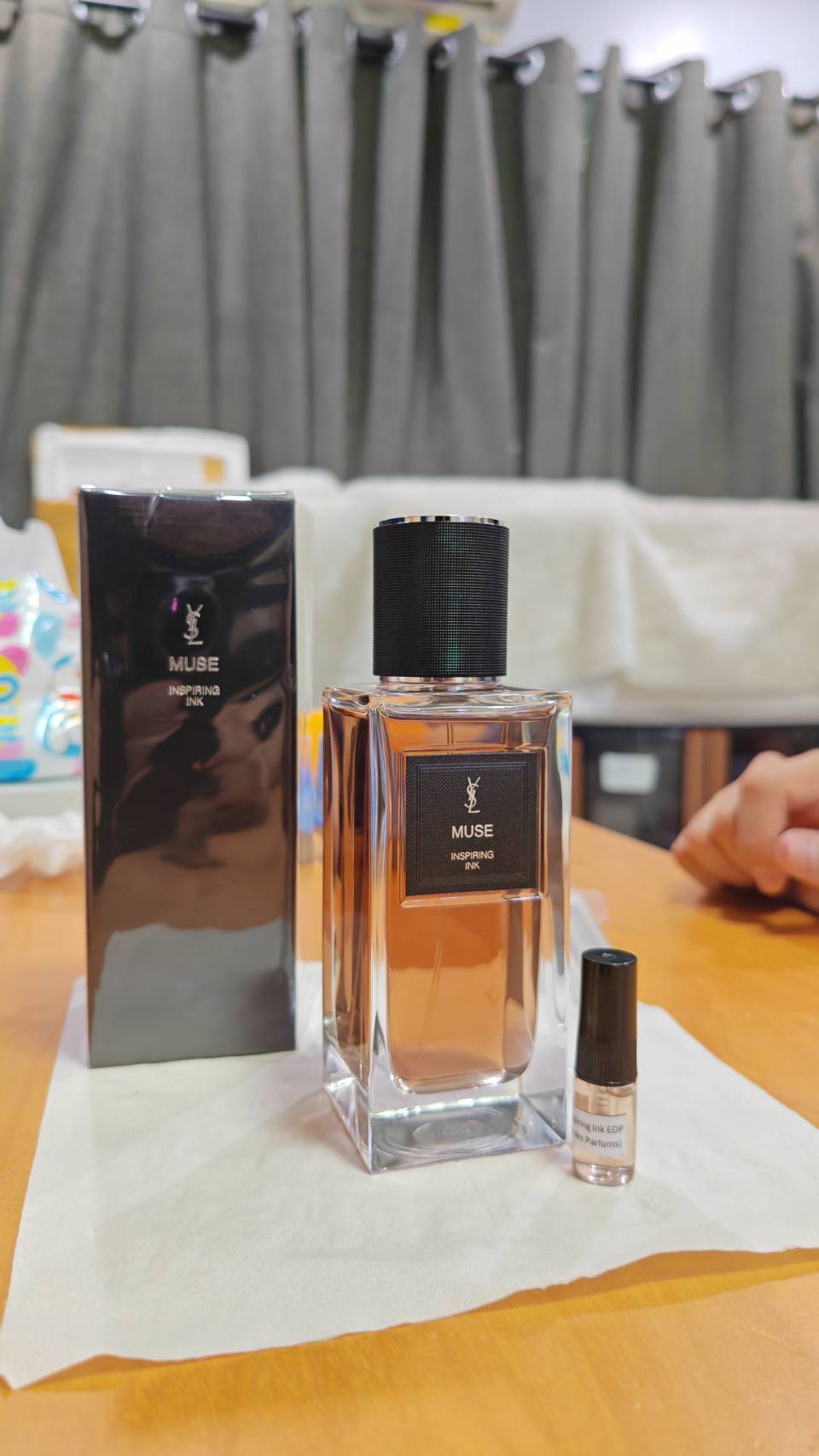 น้ำหอมแท้แบ่งขาย YSL Jumpsuit Vibrant Magnolia (Le Vestiaire des Parfums)