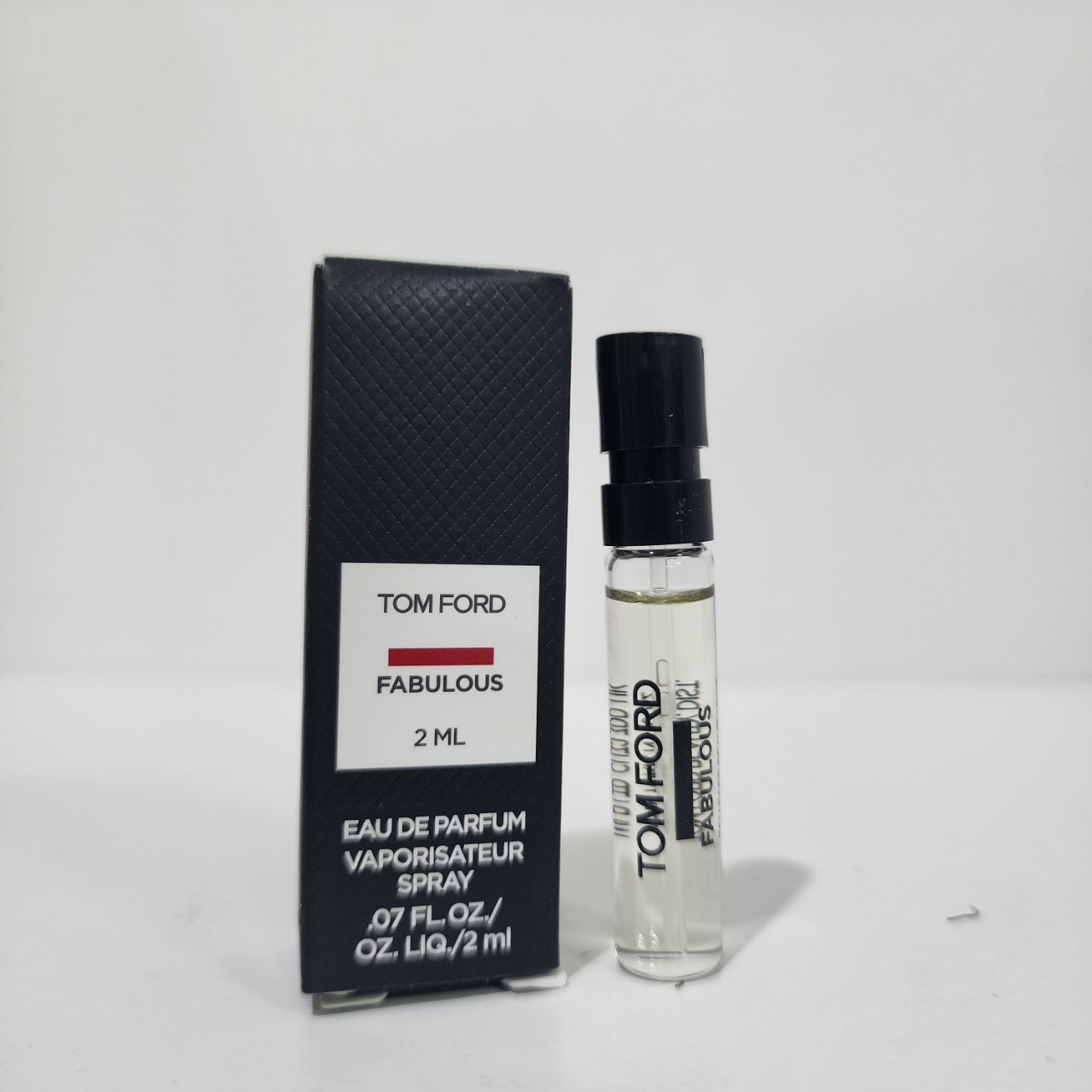 น้ำหอมไวออลหลอดทดลอง Tom Ford Fucking Fabulous EDP 2ml Spray Sample Vial แบบหลอดทดลอง น้ำหอมไวออลแบบหลอด