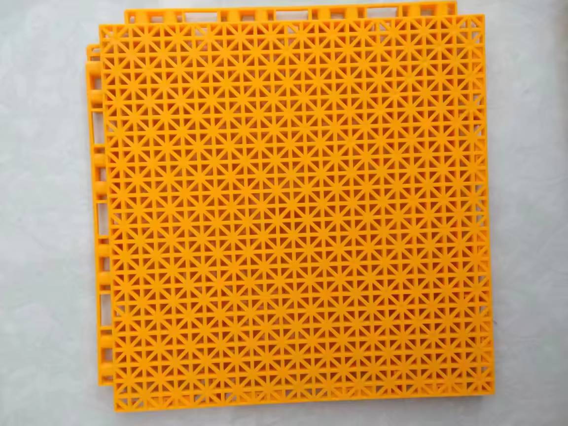 พื้นสนามบาส ไวนิลpvc ใช้ในร่ม รับแรงกระแทกได้ดี