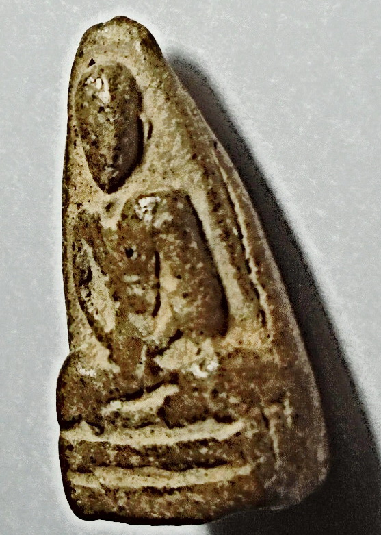 พระรูปเหมือนครูบาศรีวิชัย รุ่น อัฐิหลังย่น (ครูบาหลังย่น) วัดจามเทวี จ.ลำพูน