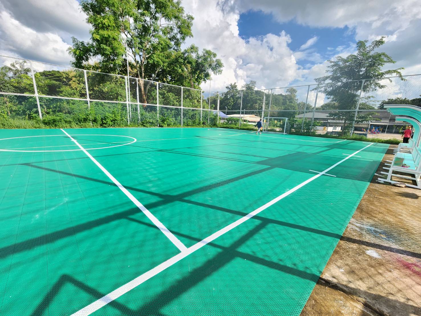 พื้นสนามบาส ไวนิลpvc ใช้ในร่ม รับแรงกระแทกได้ดี